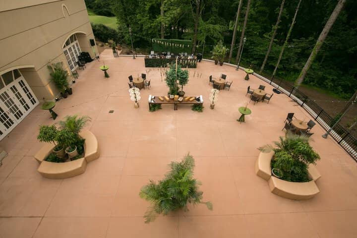 Hotel Exterior 117 of 122